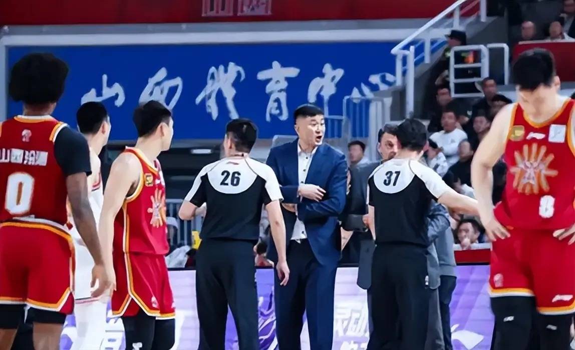 主要球员伤愈复出，球队士气高昂的简单介绍